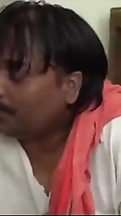 FSIblog Neverseen :Funny movie scene for Onion high price in India