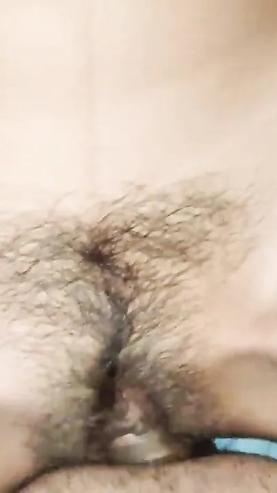 Affair on bed ends for Desi bhabhi with nice XXX cumshot on belly