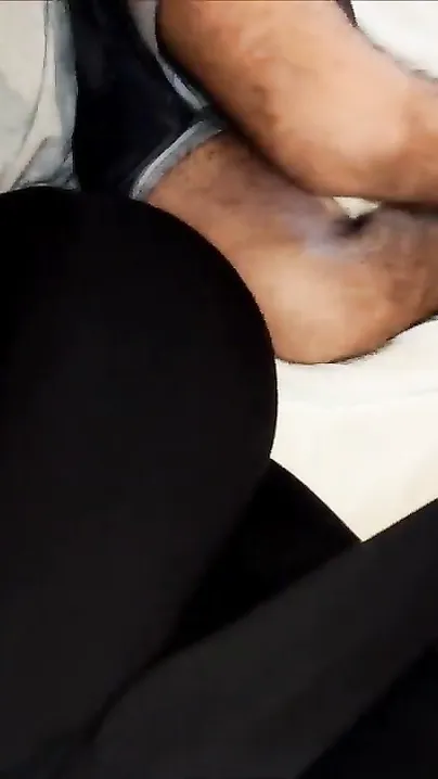 Desi teen has pussy nailed by the XXX guy in her husband's absence