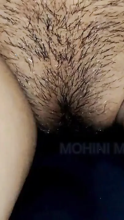 Desi whore rocks out with boy who knows his XXX job and satisfied girl