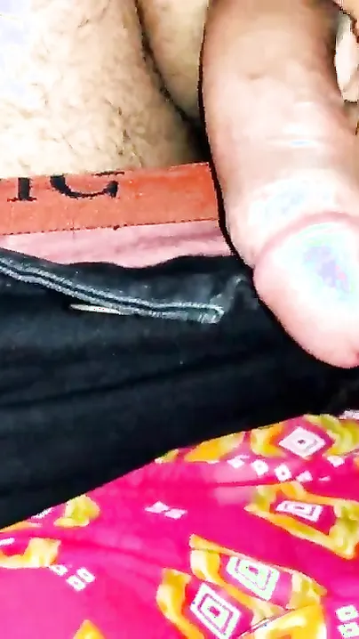 Desi wife prefers rough XXX banging that ends with cumshot on pubis