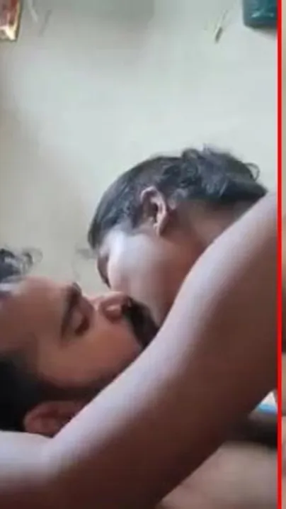 Horny Bangalore aunty blowjob to her lover XXXMMS leaced video
